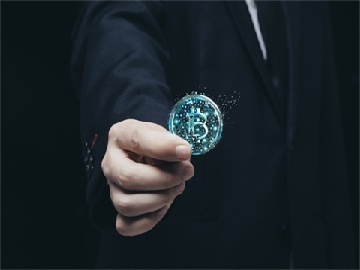 2025年中国批准上市多款创新药 30款已纳入医保